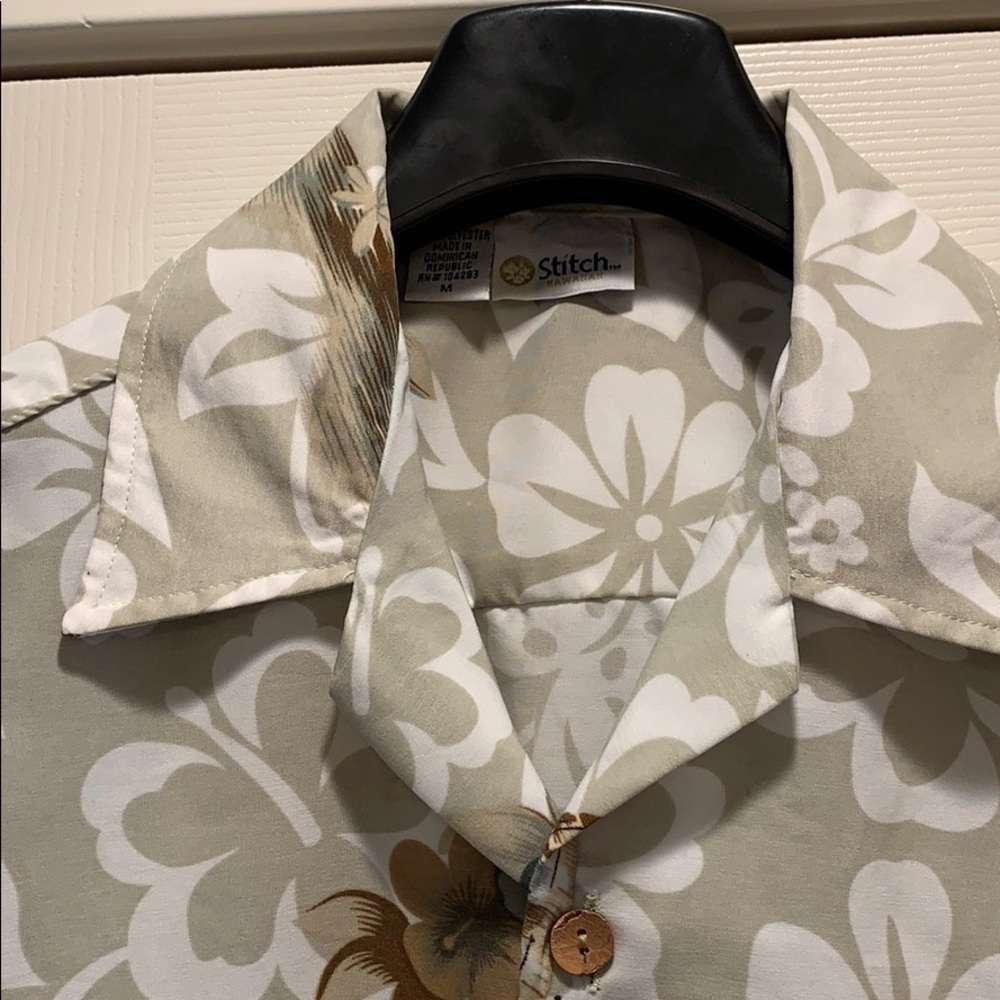 Men’s Stitch Hawaiian Shirt size Medium - Picture 4 of 9
